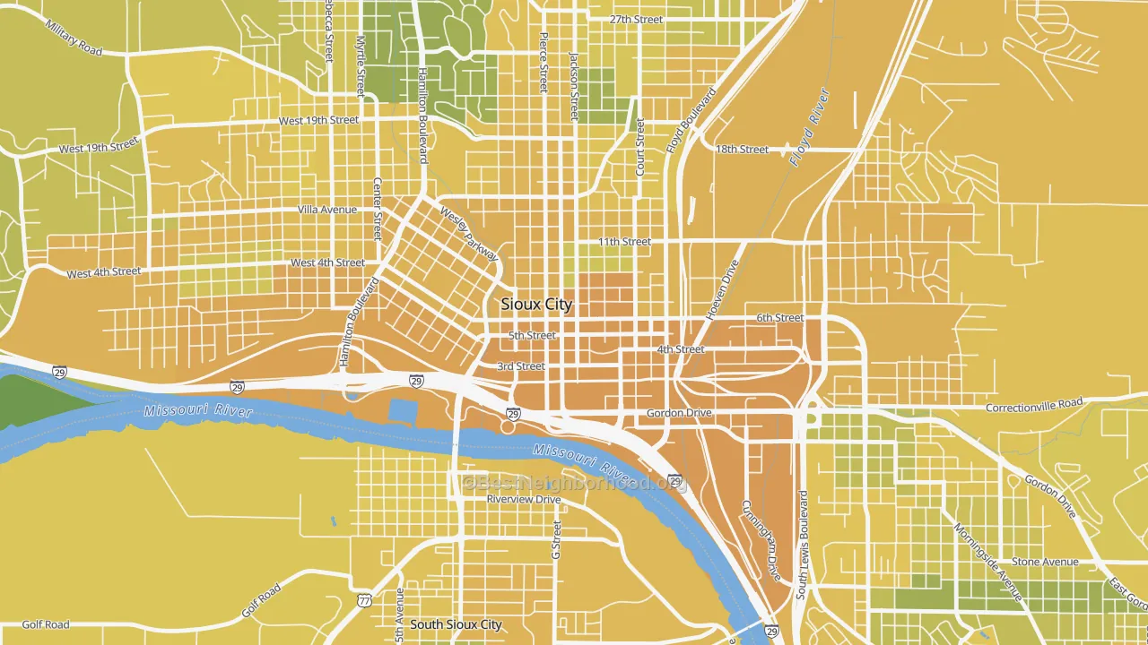 Map of the best neighborhoods in the 51101 area, with better matches in green and worse matches in red
