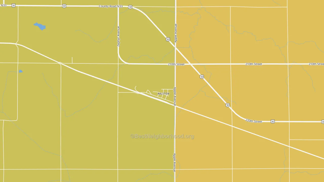 Map of the best neighborhoods in the 51459 area, with better matches in green and worse matches in red