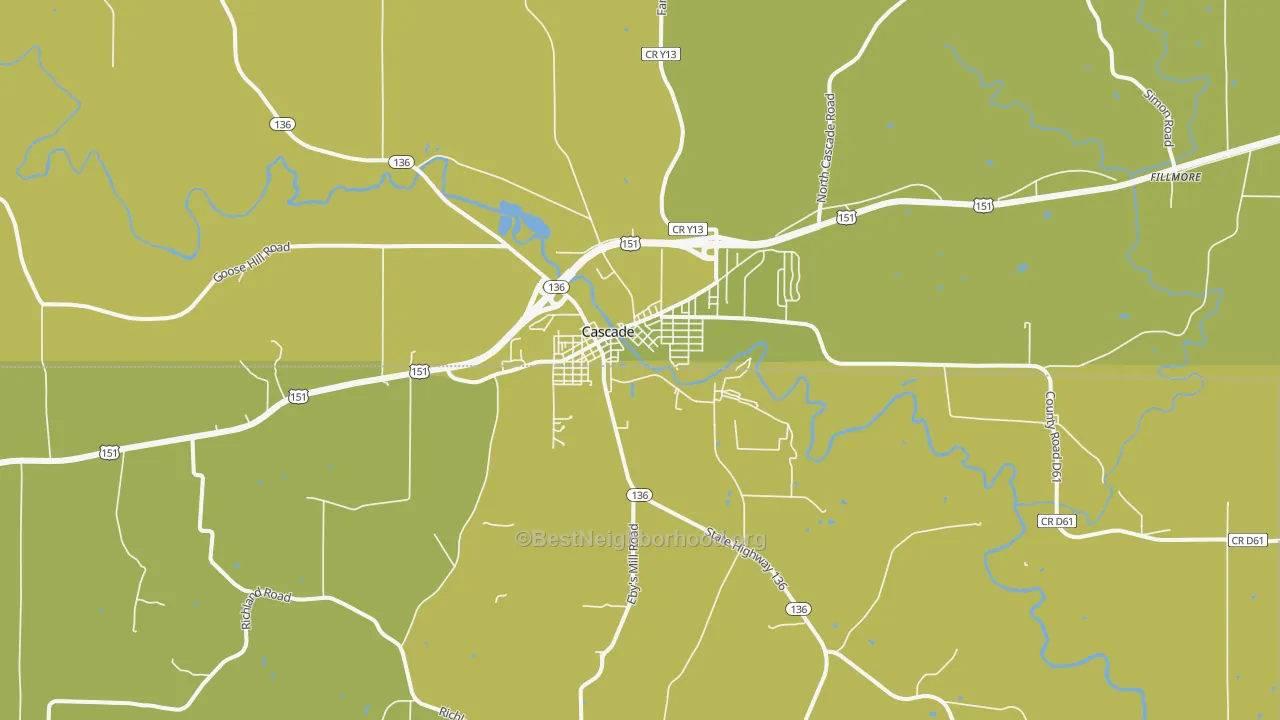 Map of the best neighborhoods in the 52033 area, with better matches in green and worse matches in red