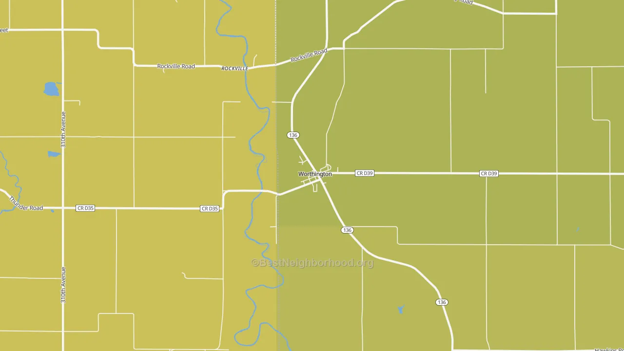 Map of the best neighborhoods in the 52078 area, with better matches in green and worse matches in red