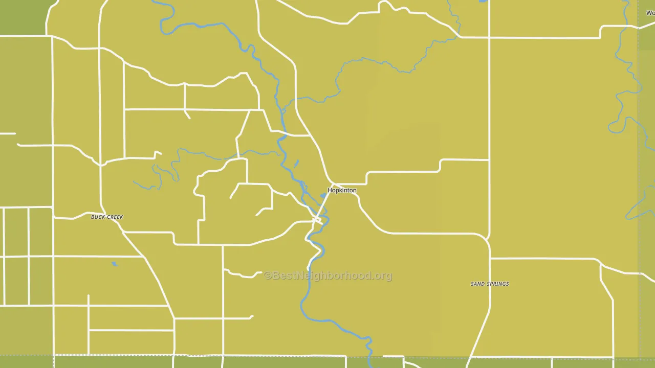 Map of the best neighborhoods in the 52237 area, with better matches in green and worse matches in red