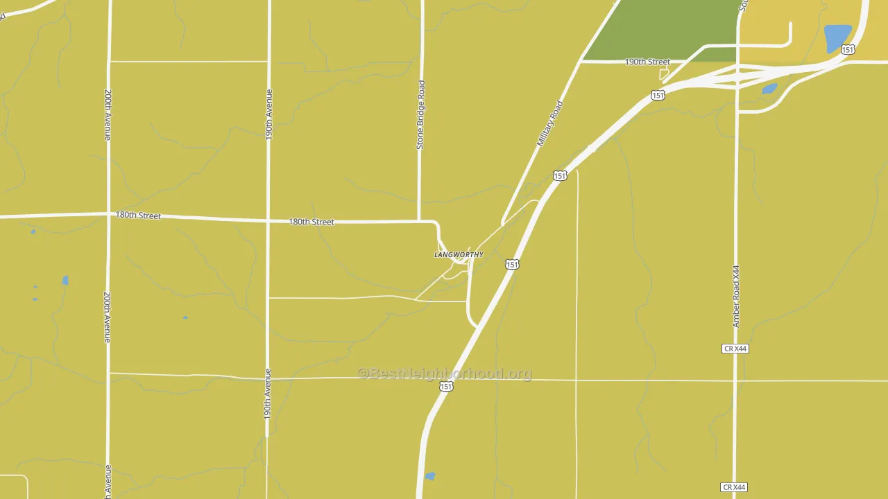 Map of the best neighborhoods in the 52252 area, with better matches in green and worse matches in red