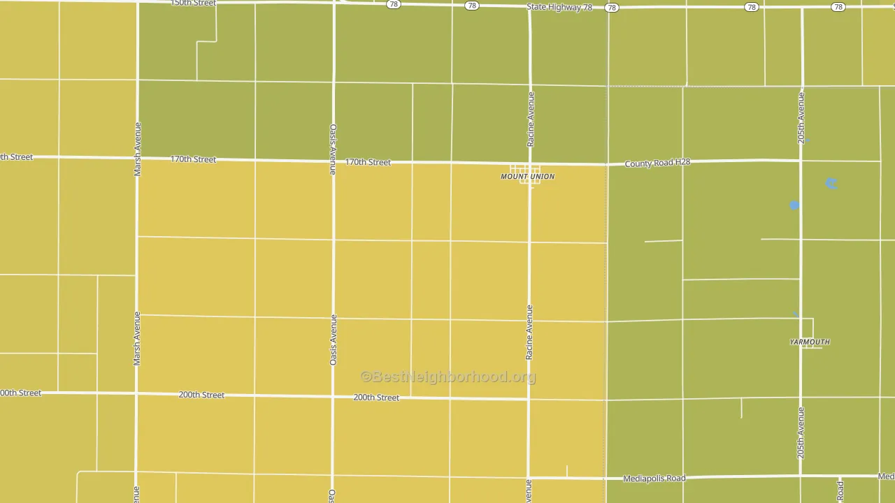 Map of the best neighborhoods in the 52644 area, with better matches in green and worse matches in red