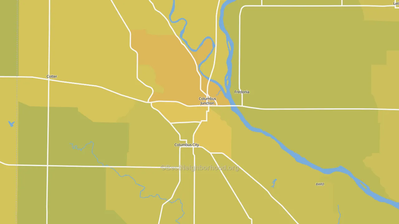 Map of the best neighborhoods in the 52738 area, with better matches in green and worse matches in red
