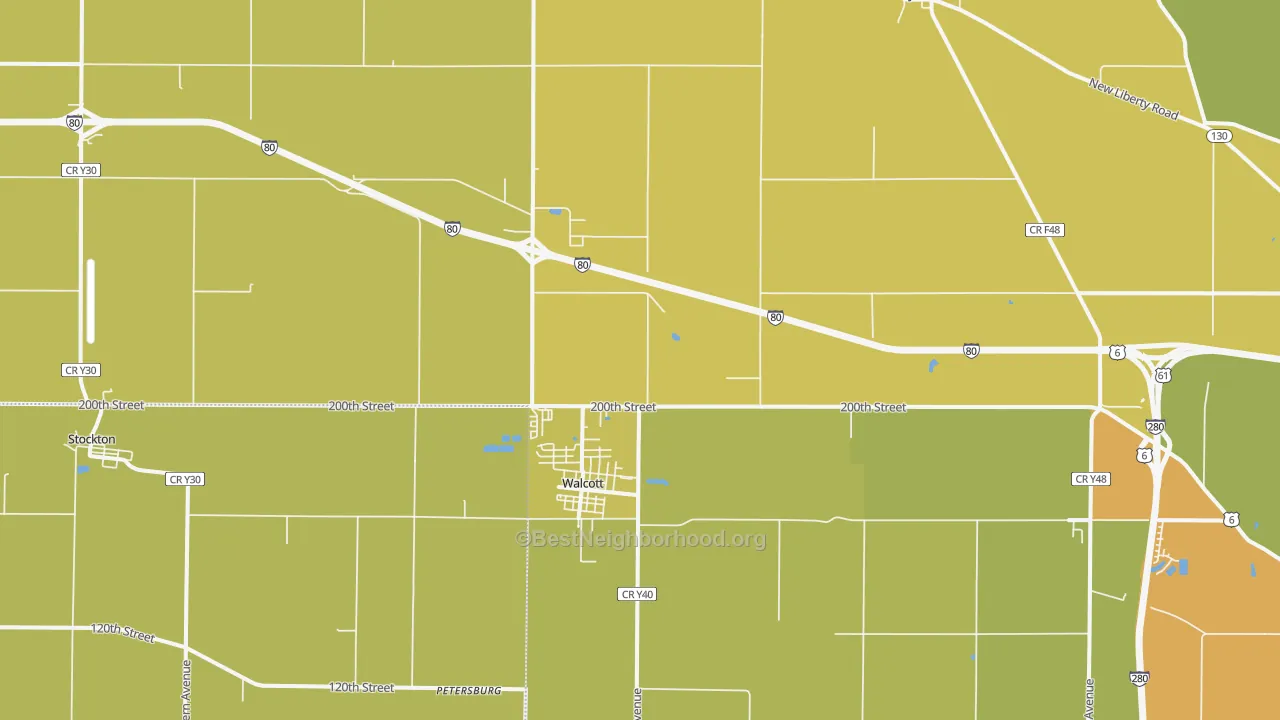 Map of the best neighborhoods in the 52773 area, with better matches in green and worse matches in red