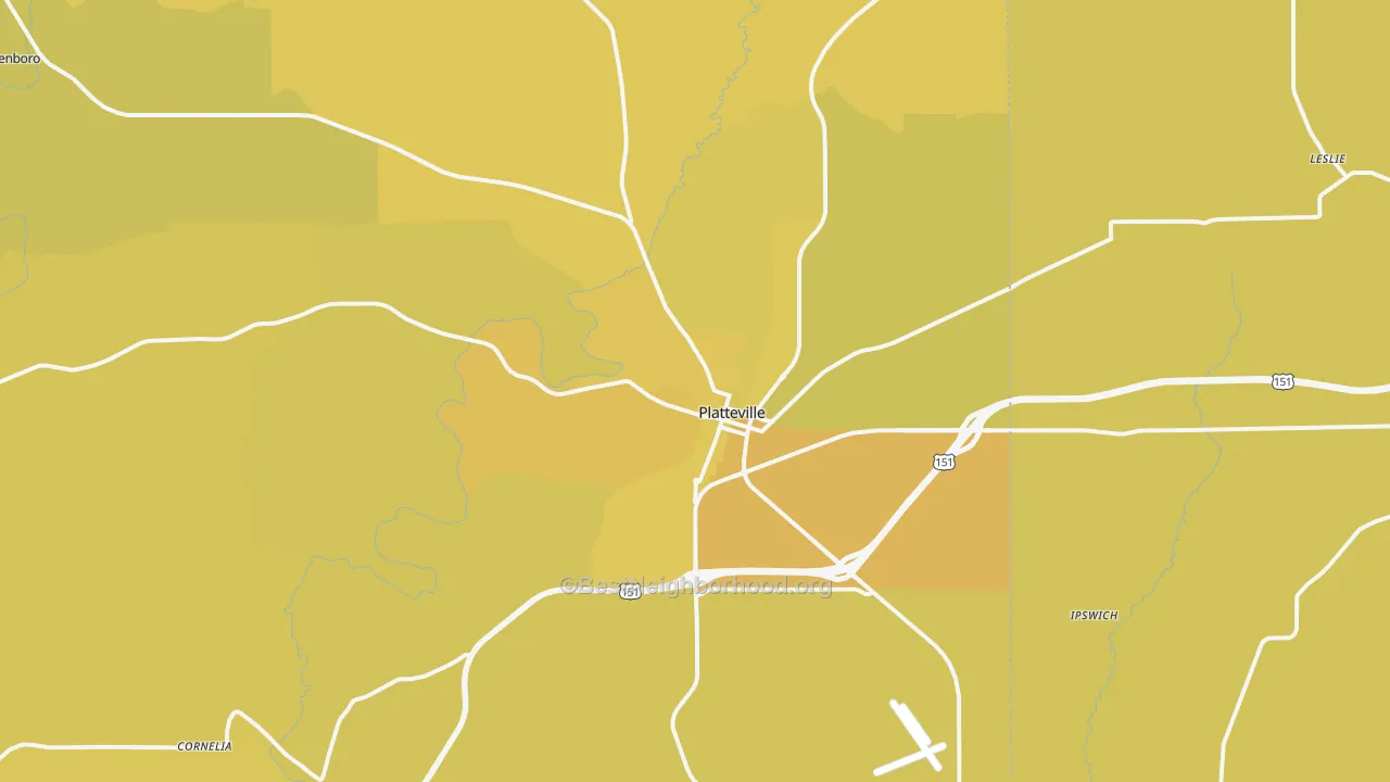 Map of the best neighborhoods in the 53818 area, with better matches in green and worse matches in red
