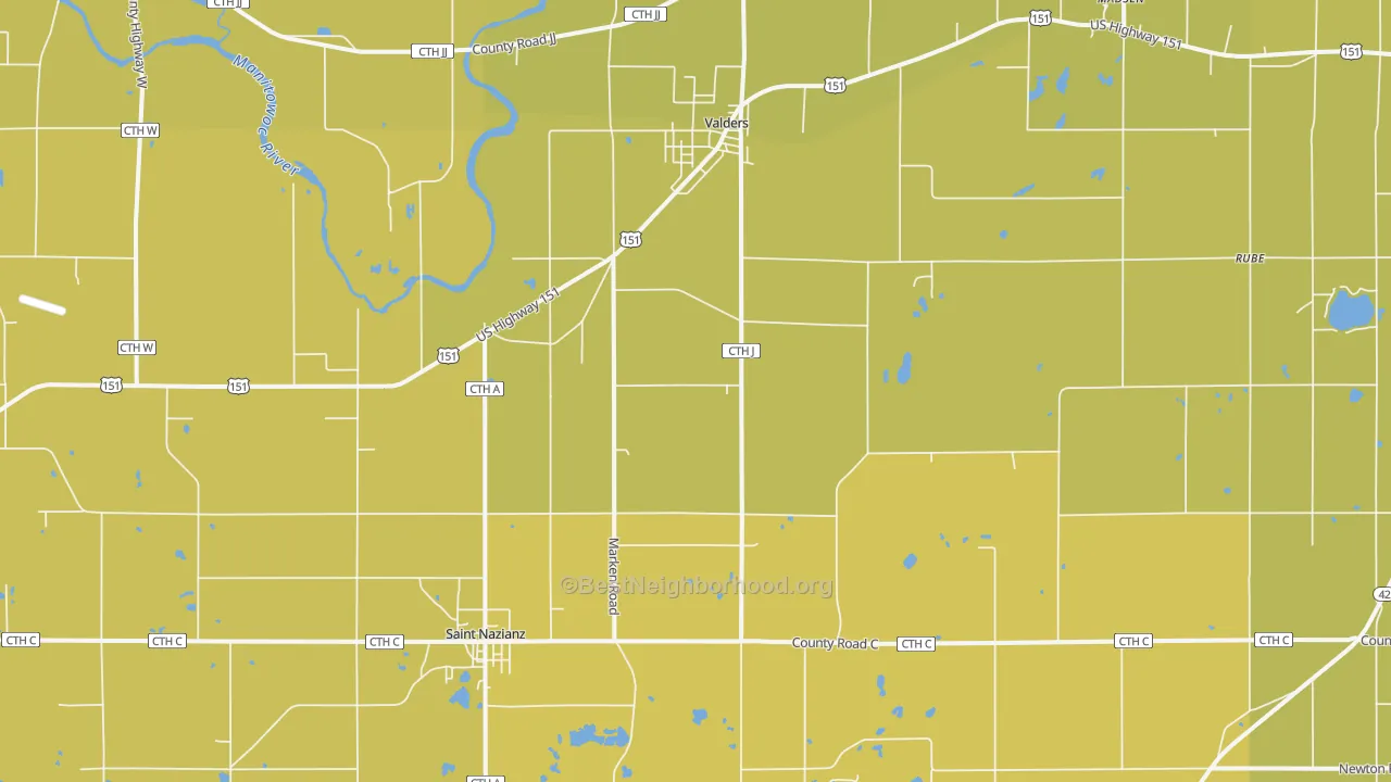 Map of the best neighborhoods in the 54245 area, with better matches in green and worse matches in red
