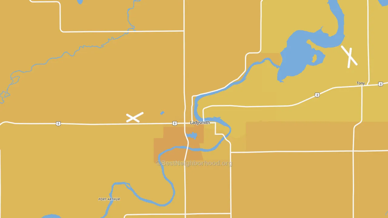 Map of the best neighborhoods in the 54848 area, with better matches in green and worse matches in red
