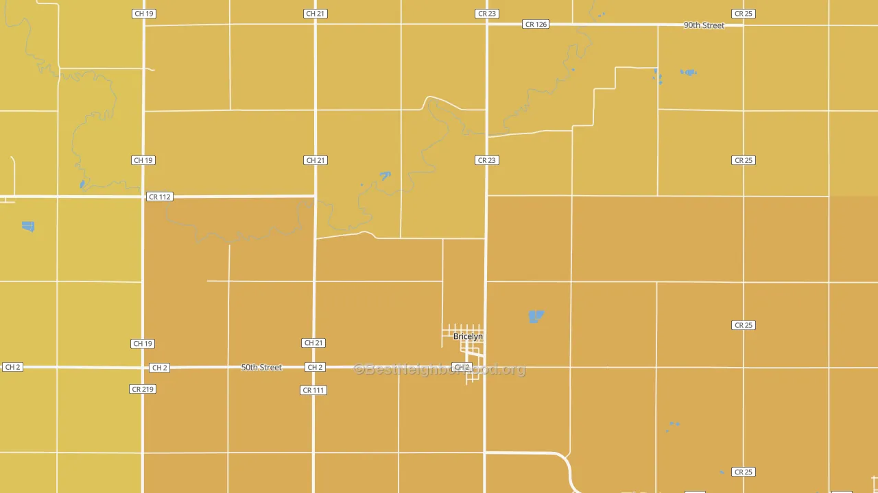 Map of the best neighborhoods in the 56014 area, with better matches in green and worse matches in red