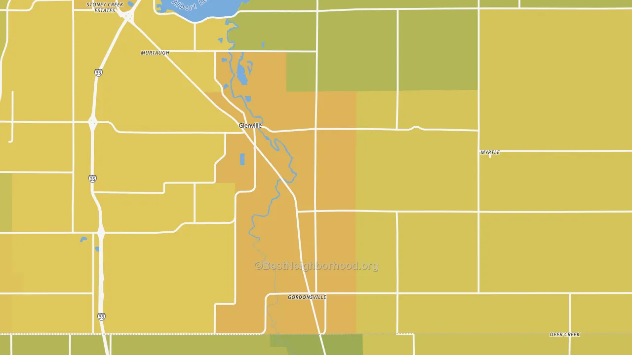 Map of the best neighborhoods in the 56036 area, with better matches in green and worse matches in red