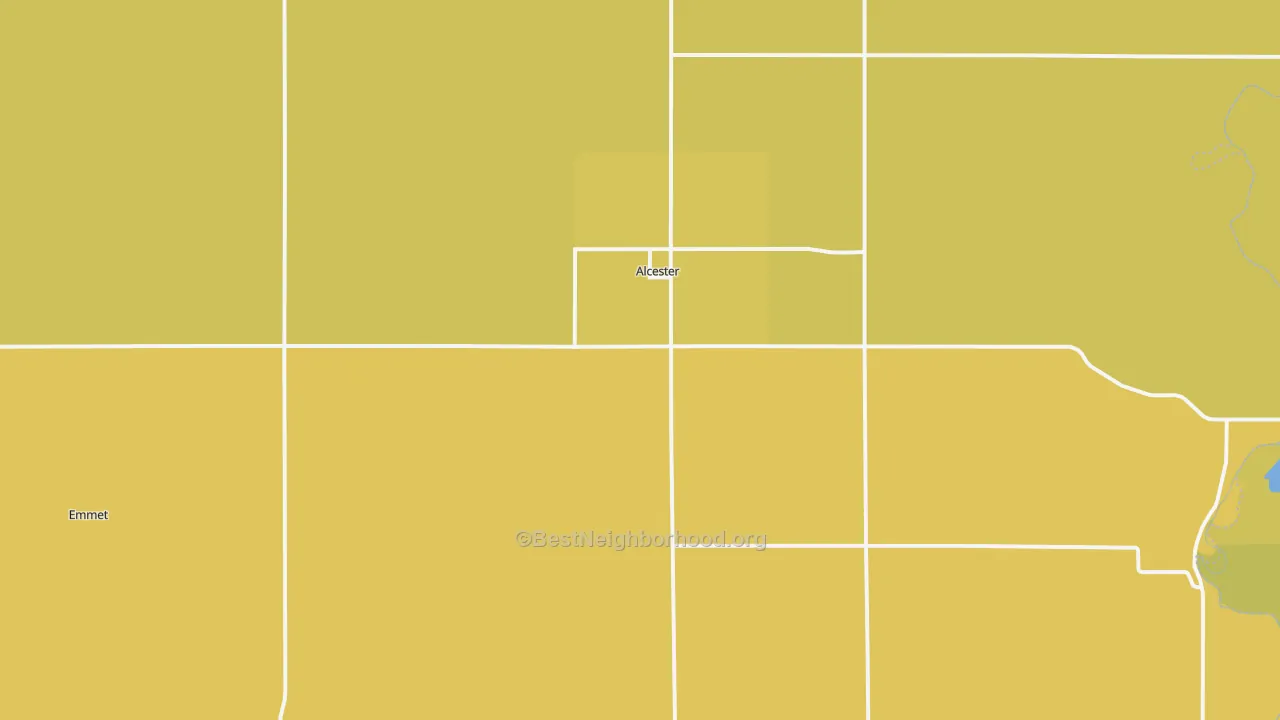 Map of the best neighborhoods in the 57001 area, with better matches in green and worse matches in red