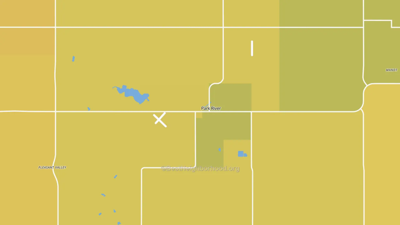 Map of the best neighborhoods in the 58270 area, with better matches in green and worse matches in red