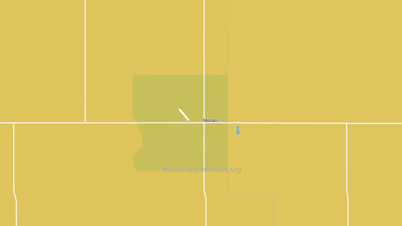 Map of the best neighborhoods in the 58761 area, with better matches in green and worse matches in red