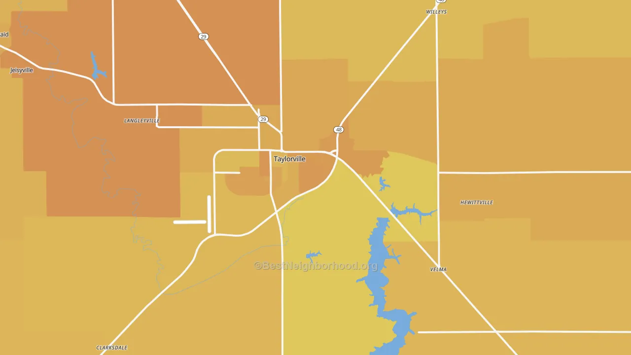 Map of the best neighborhoods in the 62568 area, with better matches in green and worse matches in red