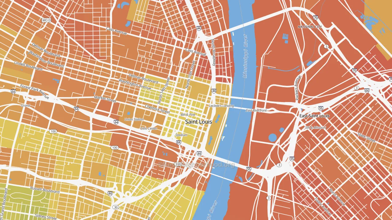 Map of the best neighborhoods in the 63102 area, with better matches in green and worse matches in red