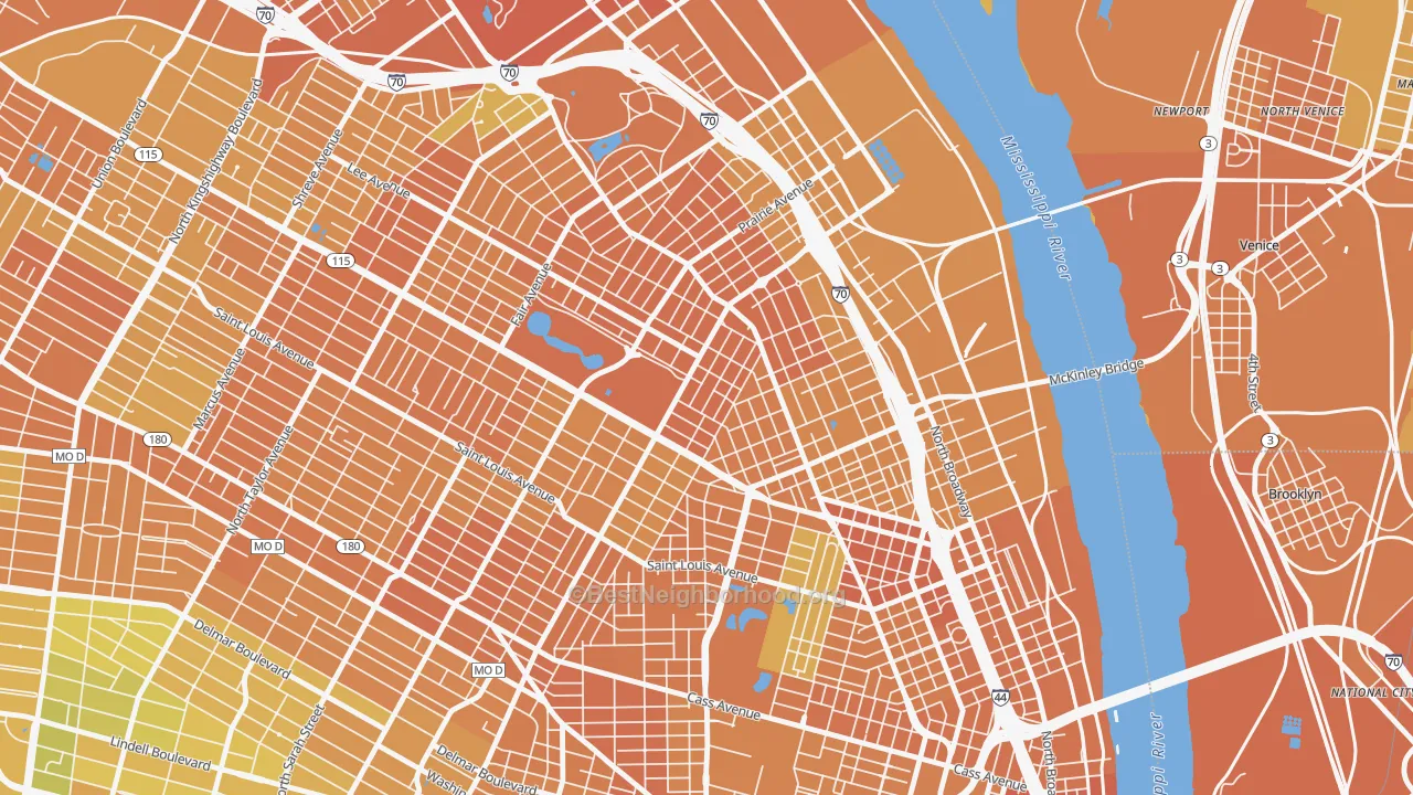 Map of the best neighborhoods in the 63107 area, with better matches in green and worse matches in red