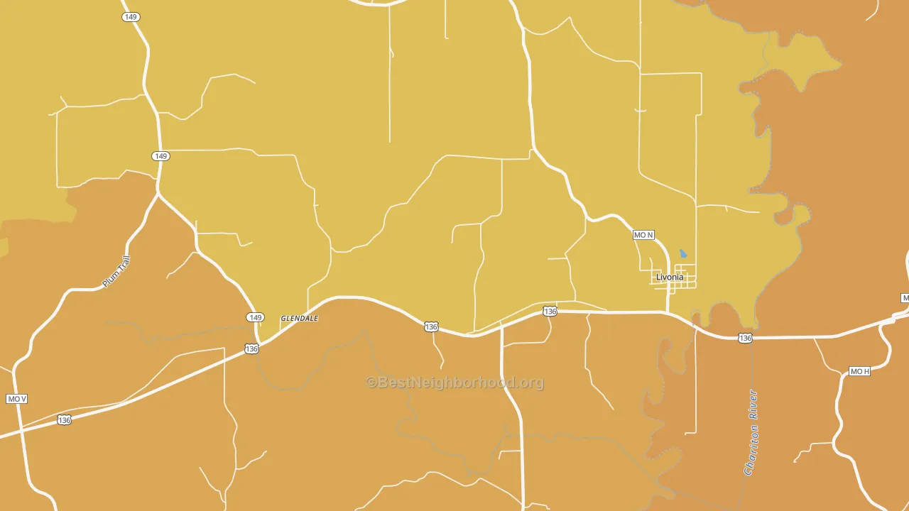 Map of the best neighborhoods in the 63551 area, with better matches in green and worse matches in red