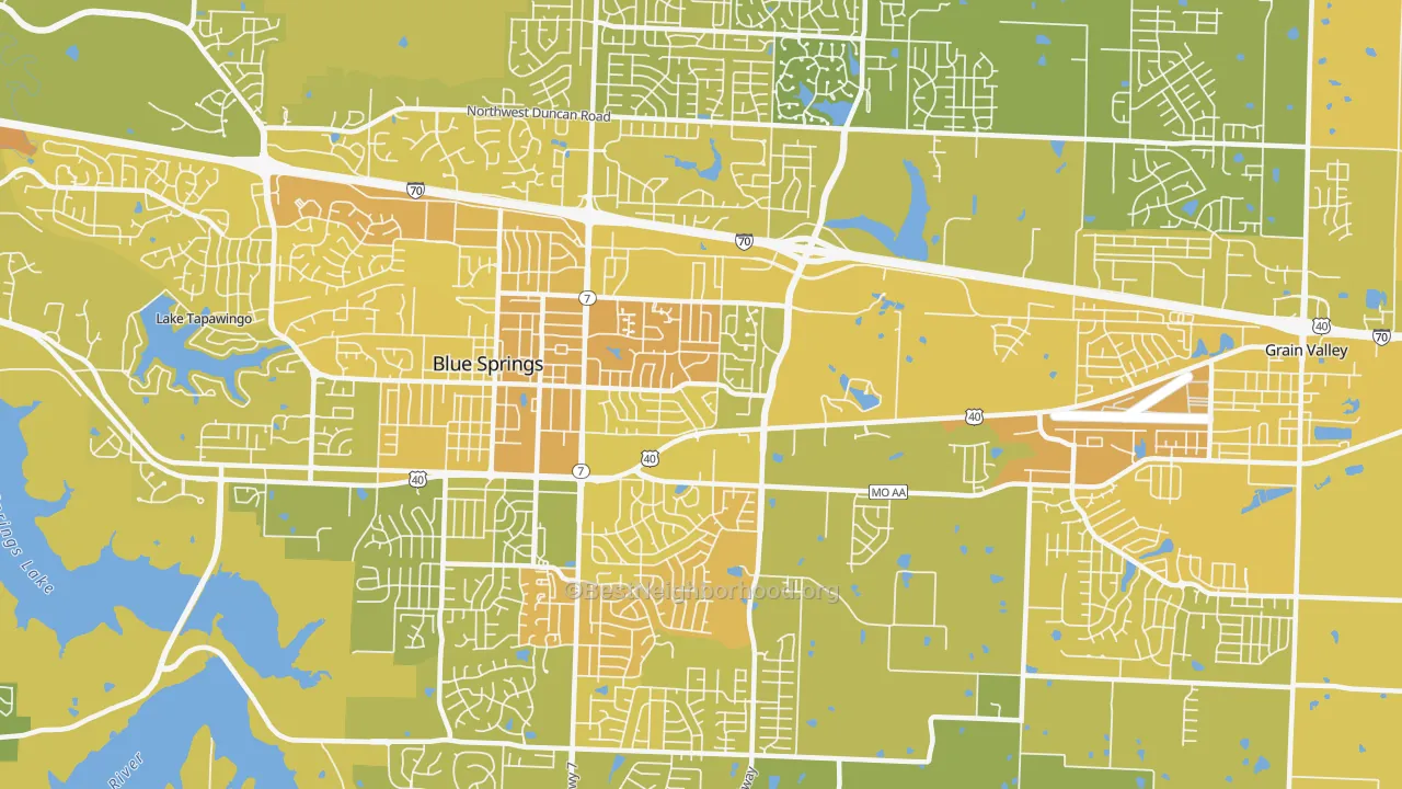Map of the best neighborhoods in the 64014 area, with better matches in green and worse matches in red
