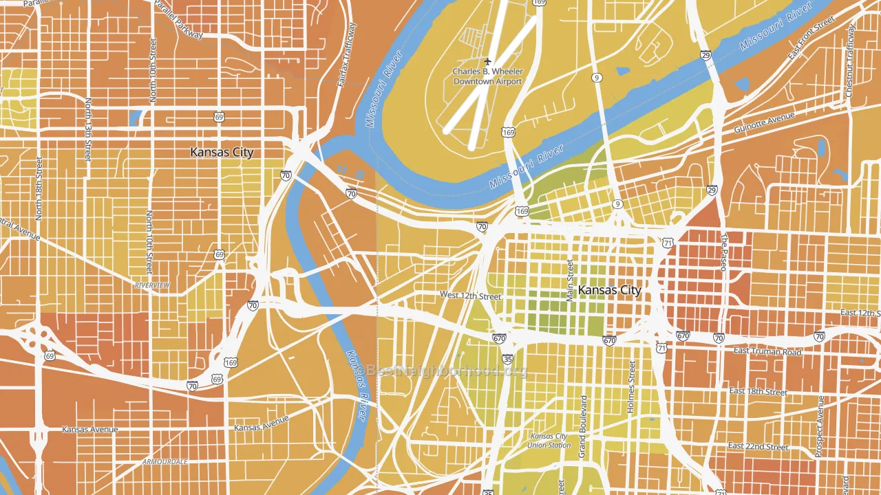 Map of the best neighborhoods in the 64101 area, with better matches in green and worse matches in red