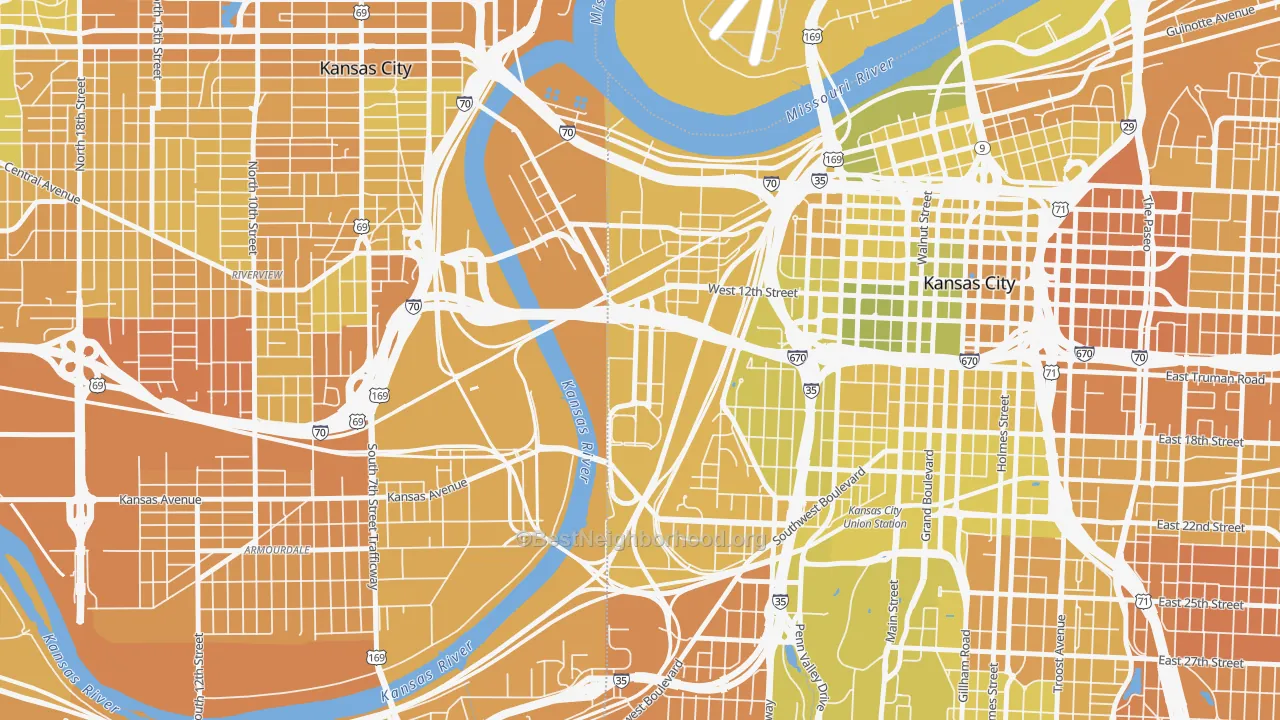 Map of the best neighborhoods in the 64102 area, with better matches in green and worse matches in red