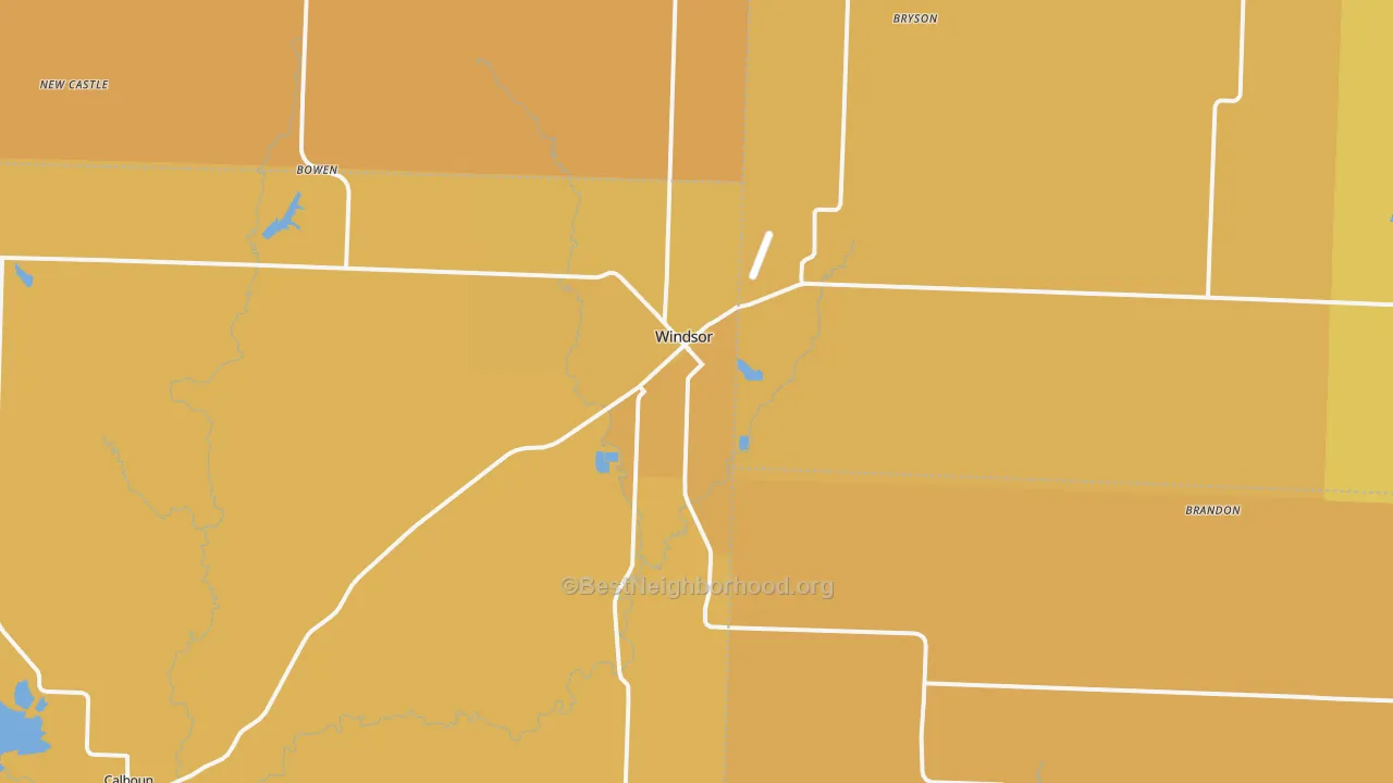 Map of the best neighborhoods in the 65360 area, with better matches in green and worse matches in red