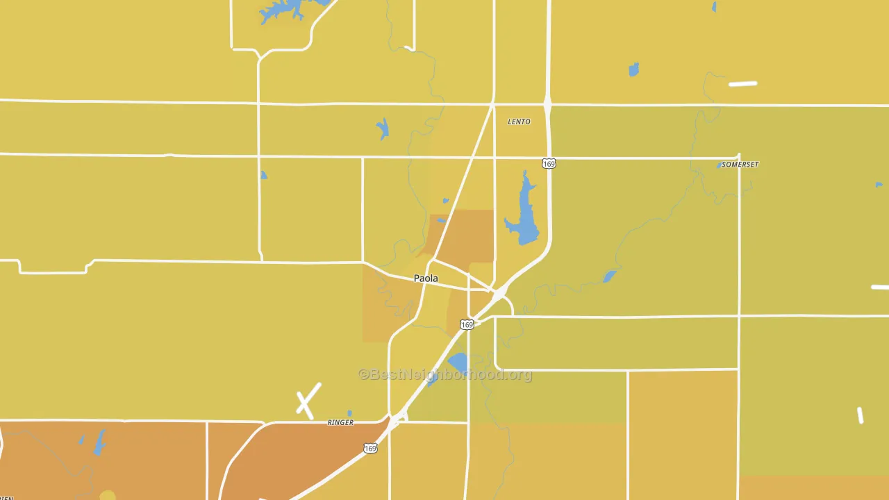 Map of the best neighborhoods in the 66071 area, with better matches in green and worse matches in red