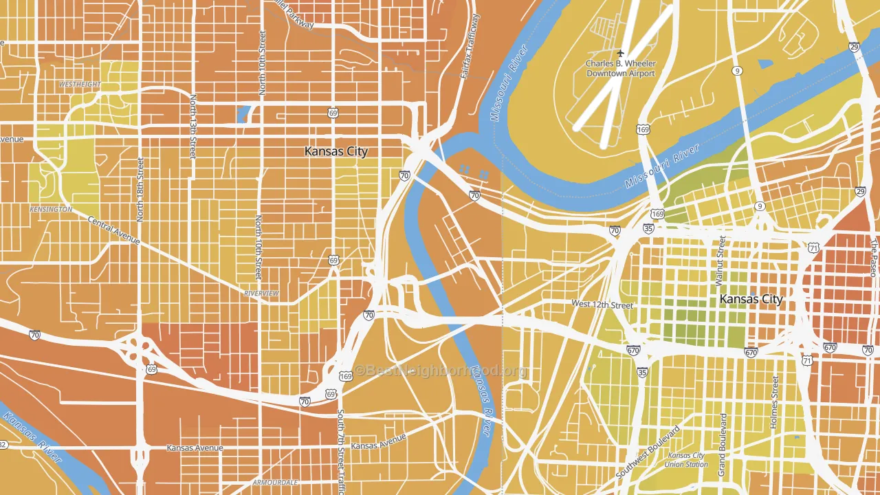 Map of the best neighborhoods in the 66118 area, with better matches in green and worse matches in red