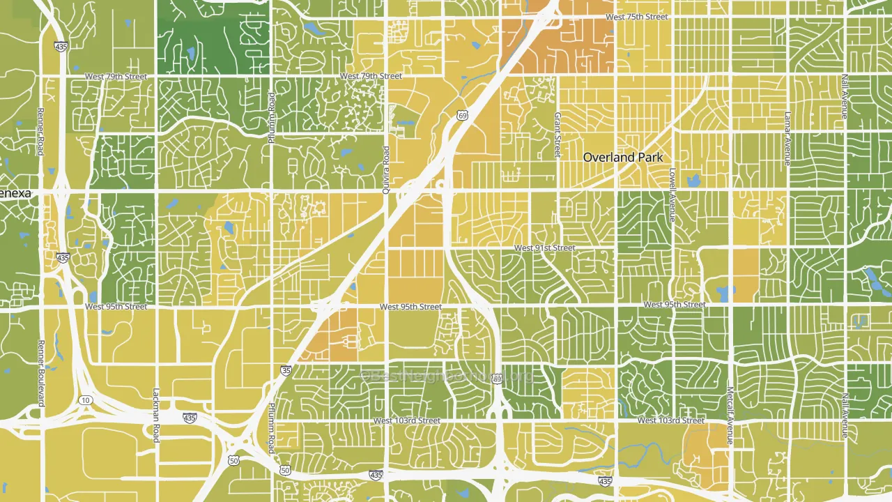 Map of the best neighborhoods in the 66214 area, with better matches in green and worse matches in red