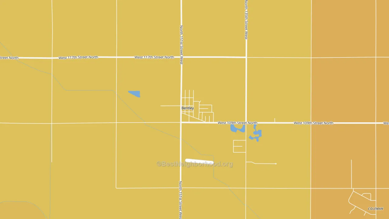 Map of the best neighborhoods in the 67016 area, with better matches in green and worse matches in red