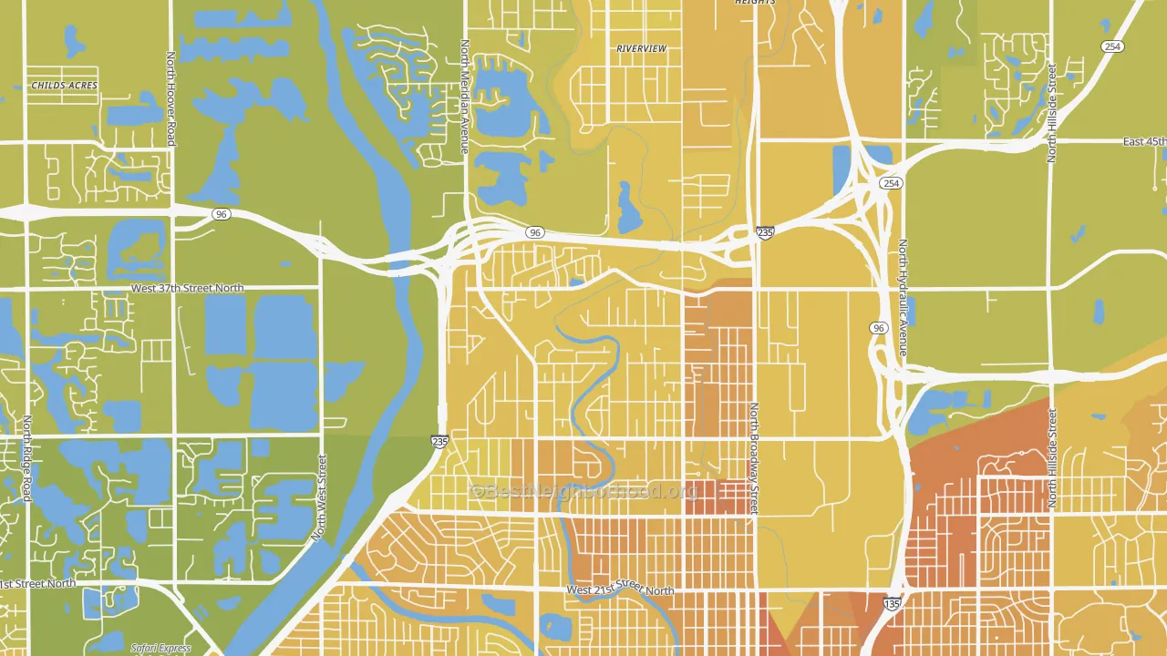 Map of the best neighborhoods in the 67204 area, with better matches in green and worse matches in red