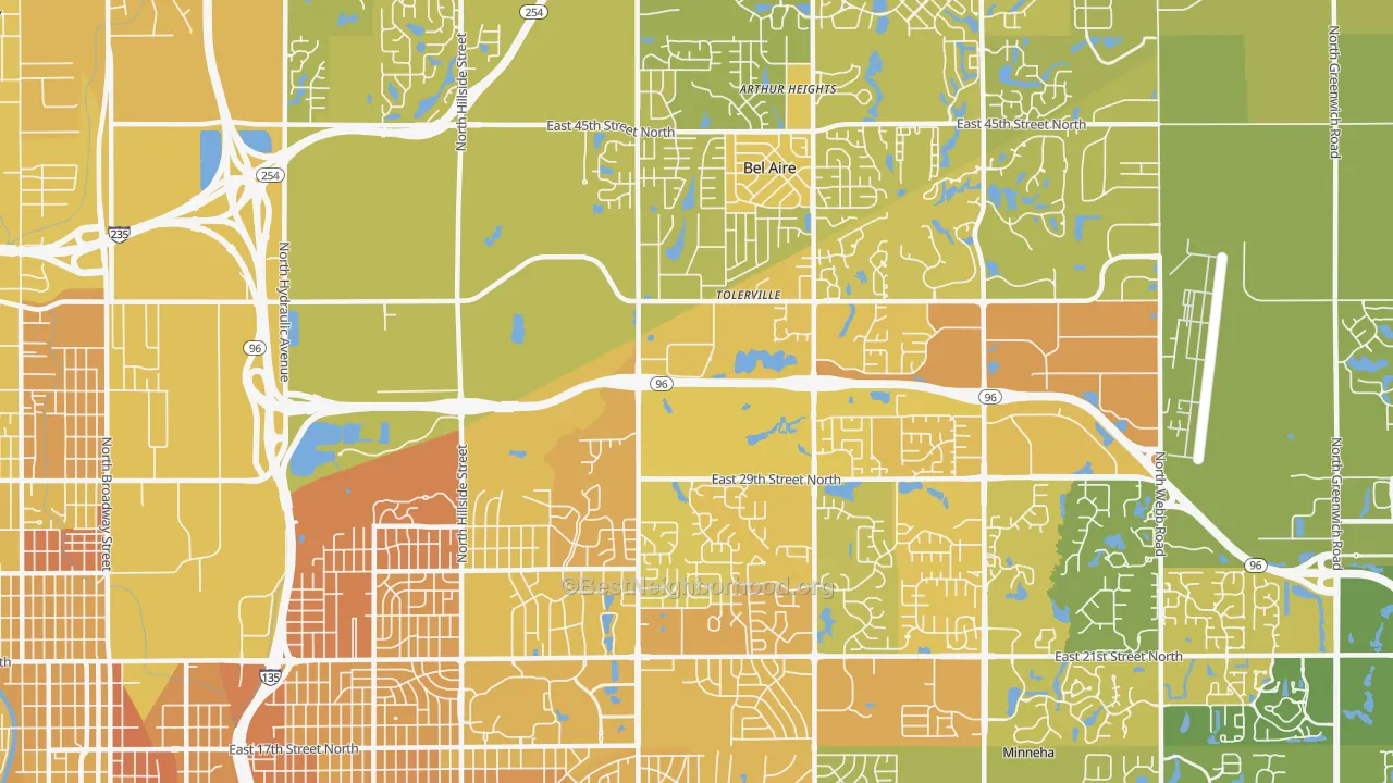Map of the best neighborhoods in the 67220 area, with better matches in green and worse matches in red