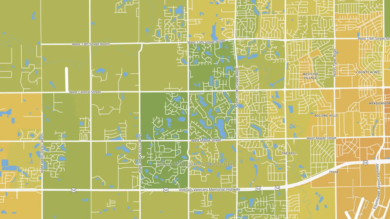 Map of the best neighborhoods in the 67235 area, with better matches in green and worse matches in red
