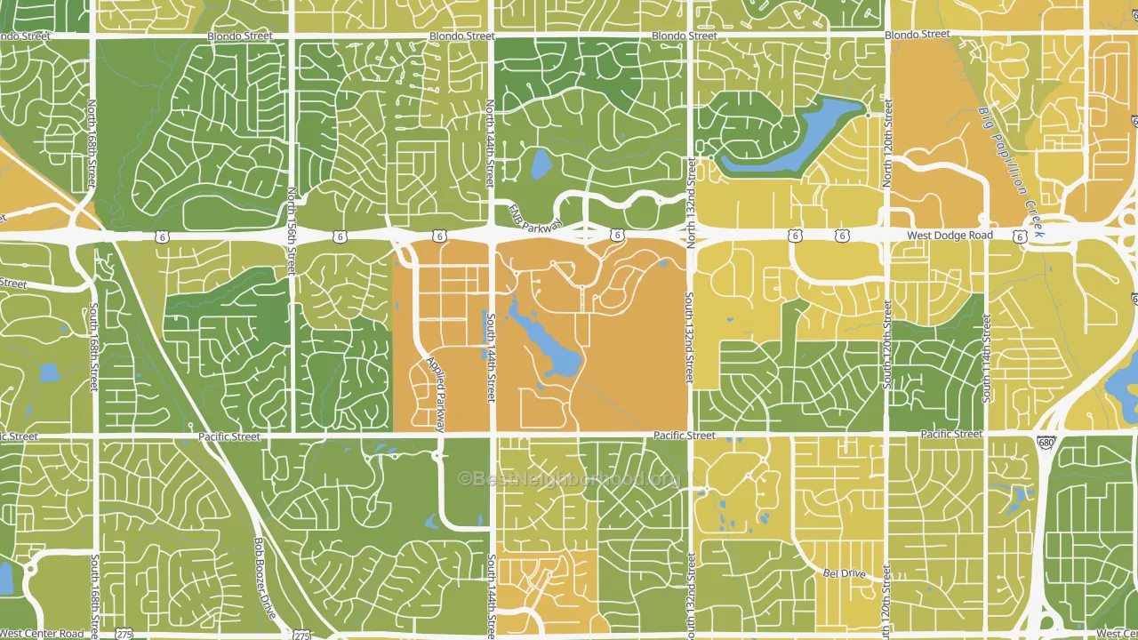 Map of the best neighborhoods in the 68010 area, with better matches in green and worse matches in red