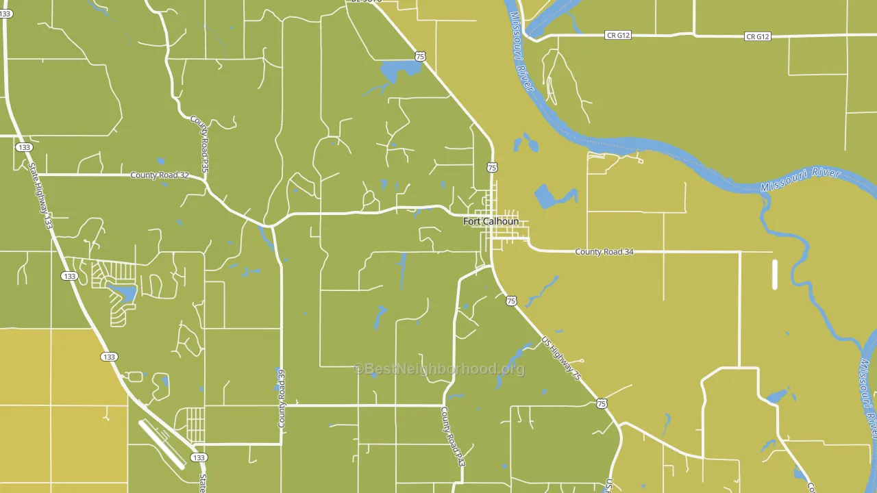 Map of the best neighborhoods in the 68023 area, with better matches in green and worse matches in red