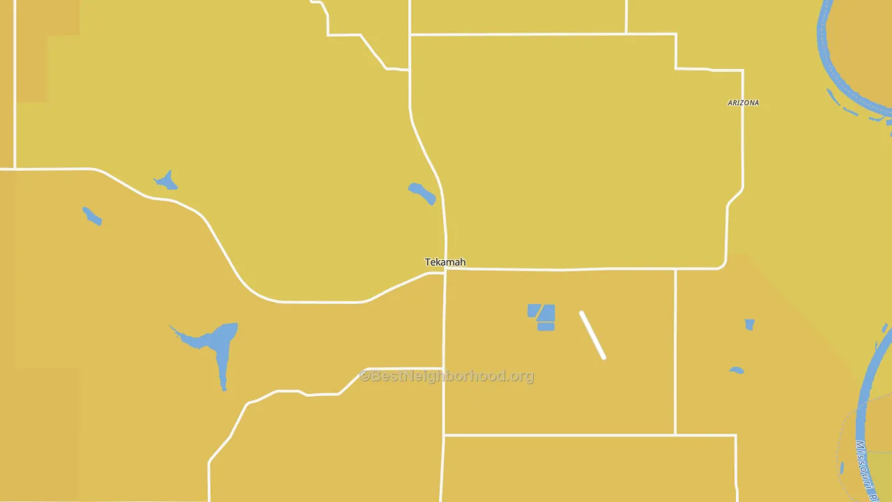 Map of the best neighborhoods in the 68061 area, with better matches in green and worse matches in red