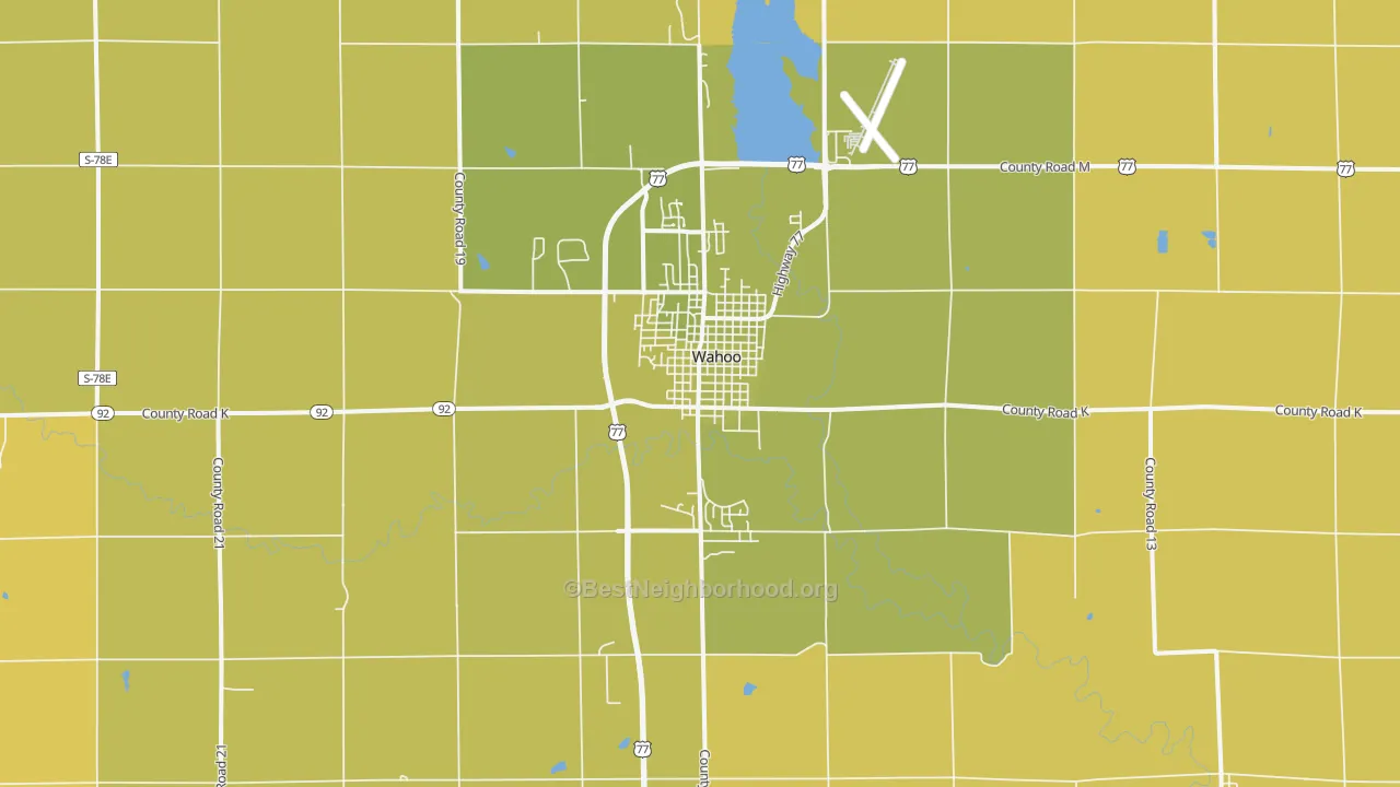 Map of the best neighborhoods in the 68066 area, with better matches in green and worse matches in red
