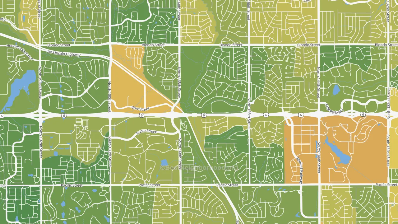 Map of the best neighborhoods in the 68118 area, with better matches in green and worse matches in red