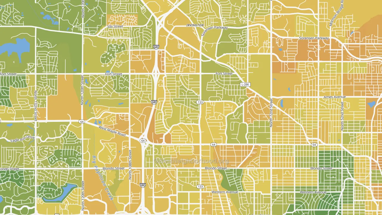 Map of the best neighborhoods in the 68134 area, with better matches in green and worse matches in red