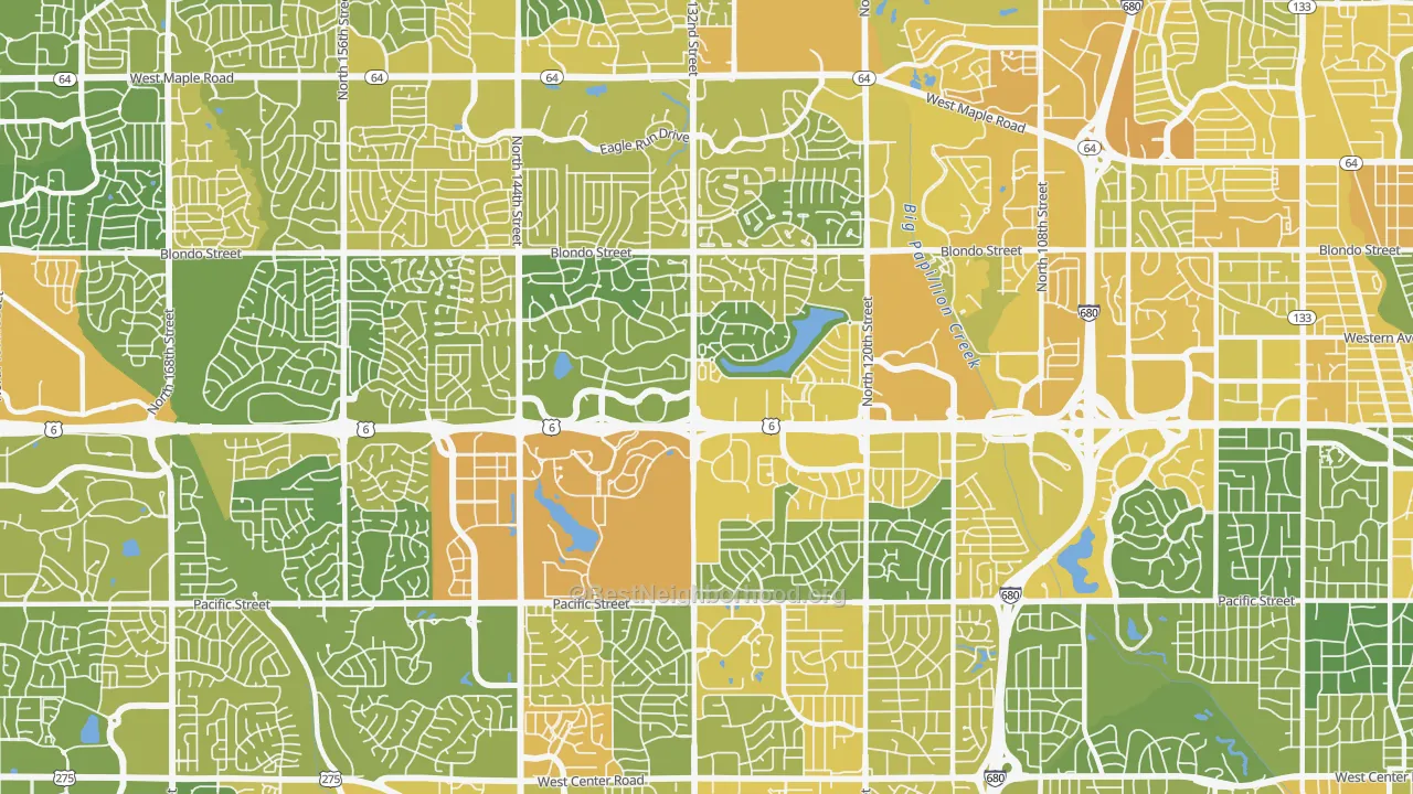 Map of the best neighborhoods in the 68154 area, with better matches in green and worse matches in red