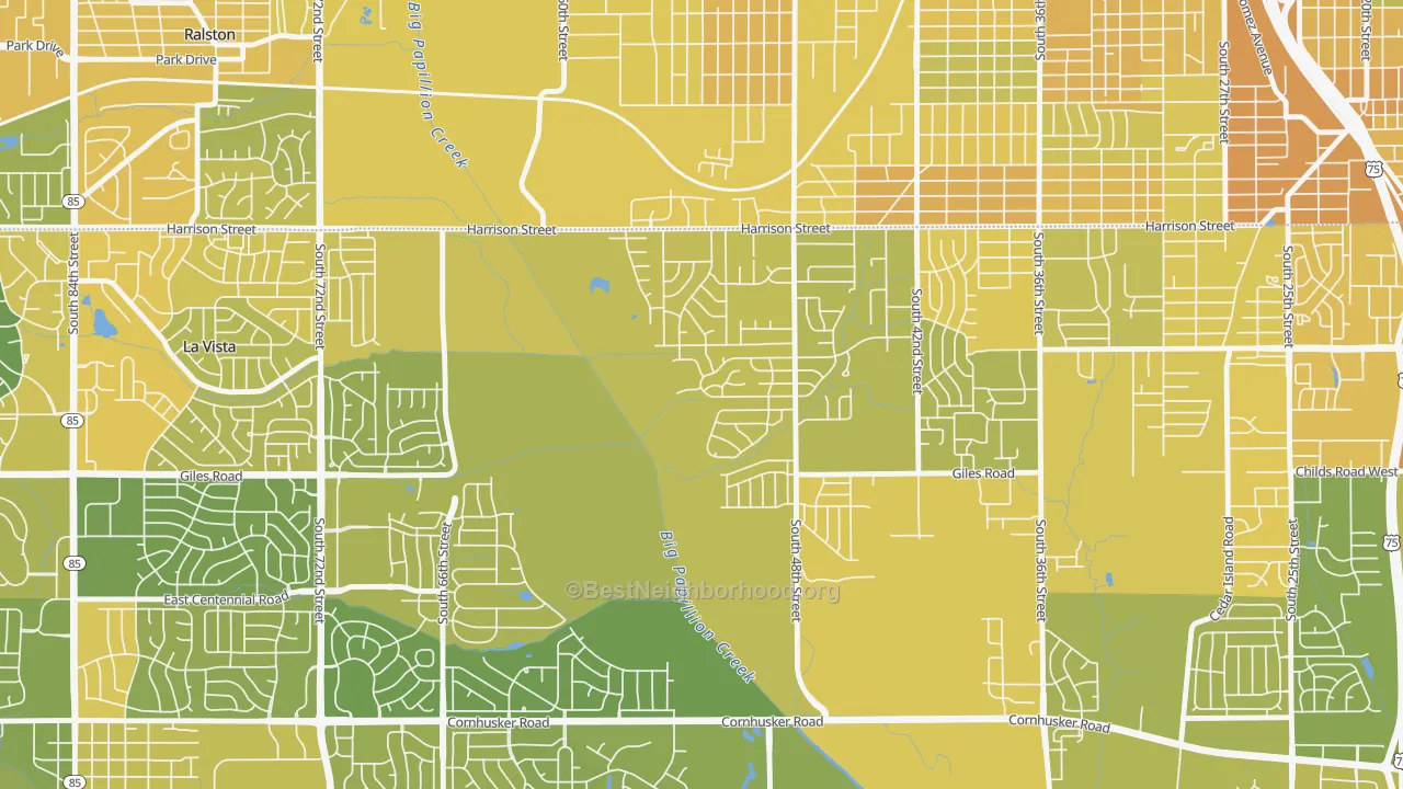 Map of the best neighborhoods in the 68157 area, with better matches in green and worse matches in red