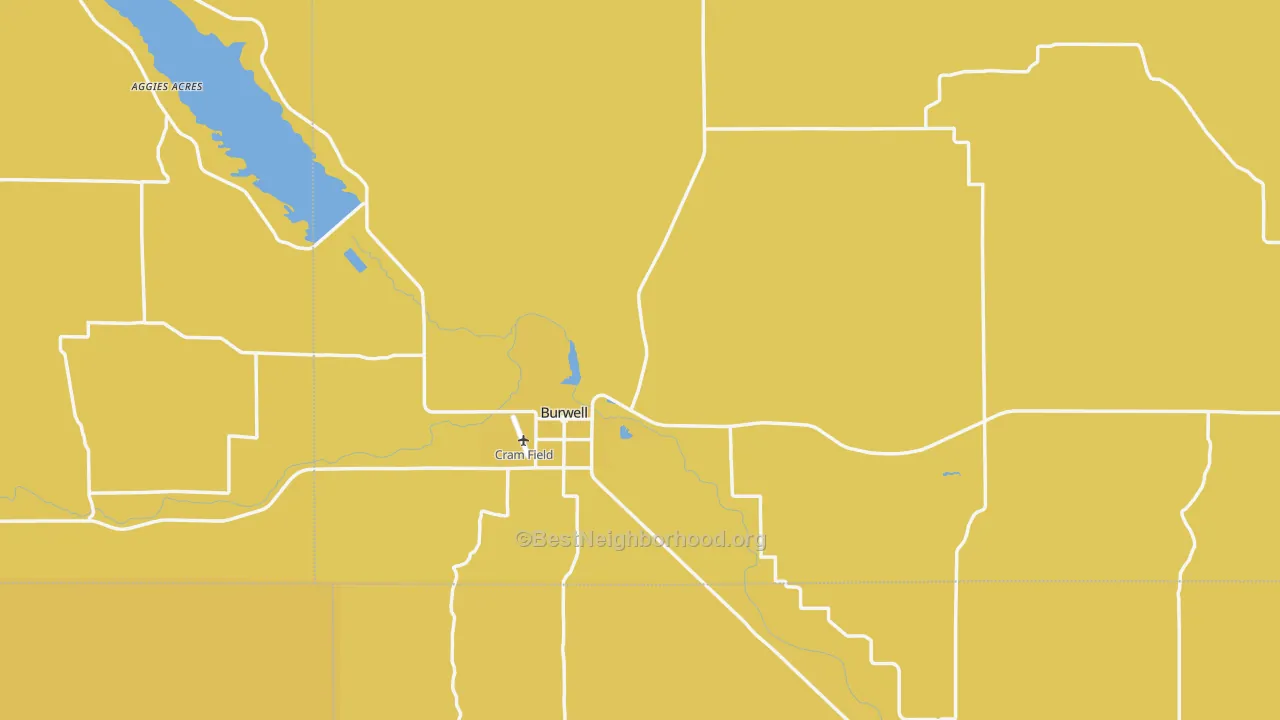 Map of the best neighborhoods in the 68823 area, with better matches in green and worse matches in red