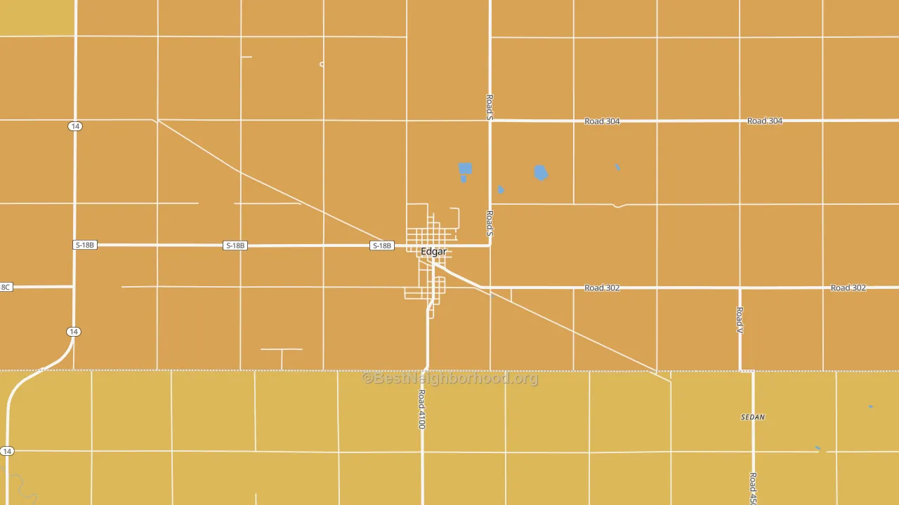 Map of the best neighborhoods in the 68935 area, with better matches in green and worse matches in red