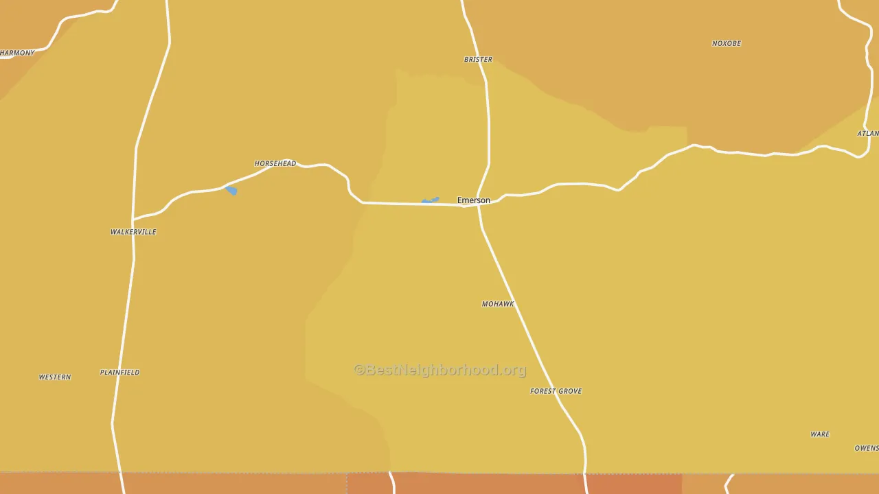Map of the best neighborhoods in the 71740 area, with better matches in green and worse matches in red