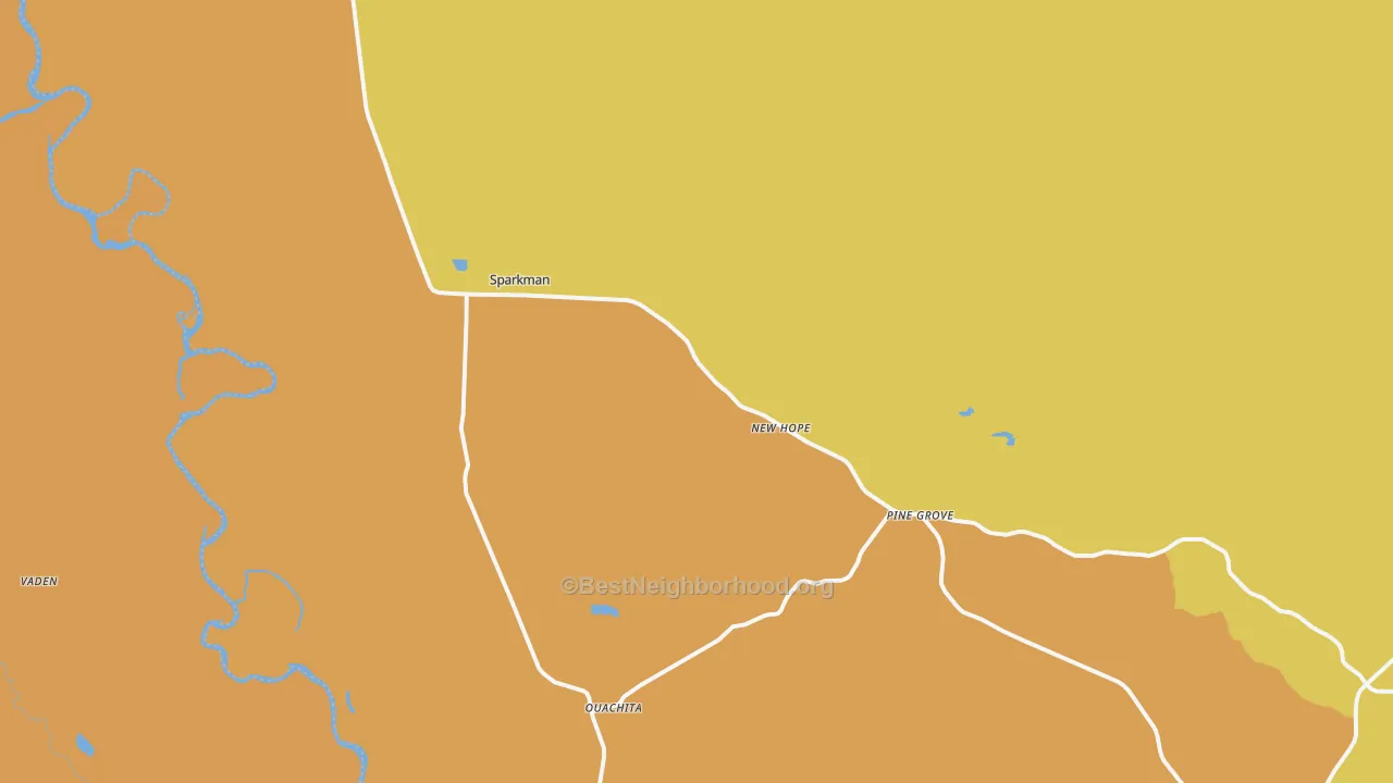 Map of the best neighborhoods in the 71763 area, with better matches in green and worse matches in red