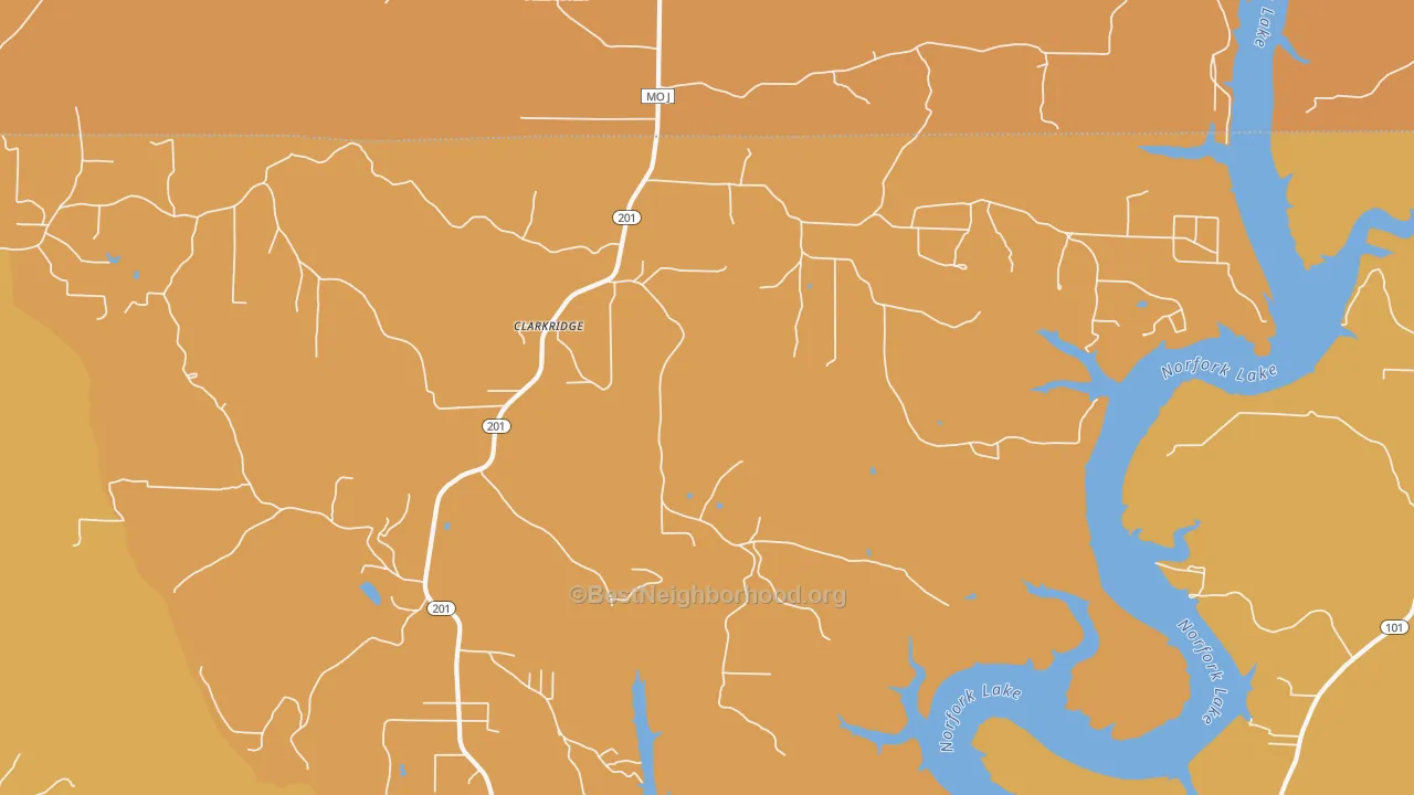 Map of the best neighborhoods in the 72623 area, with better matches in green and worse matches in red