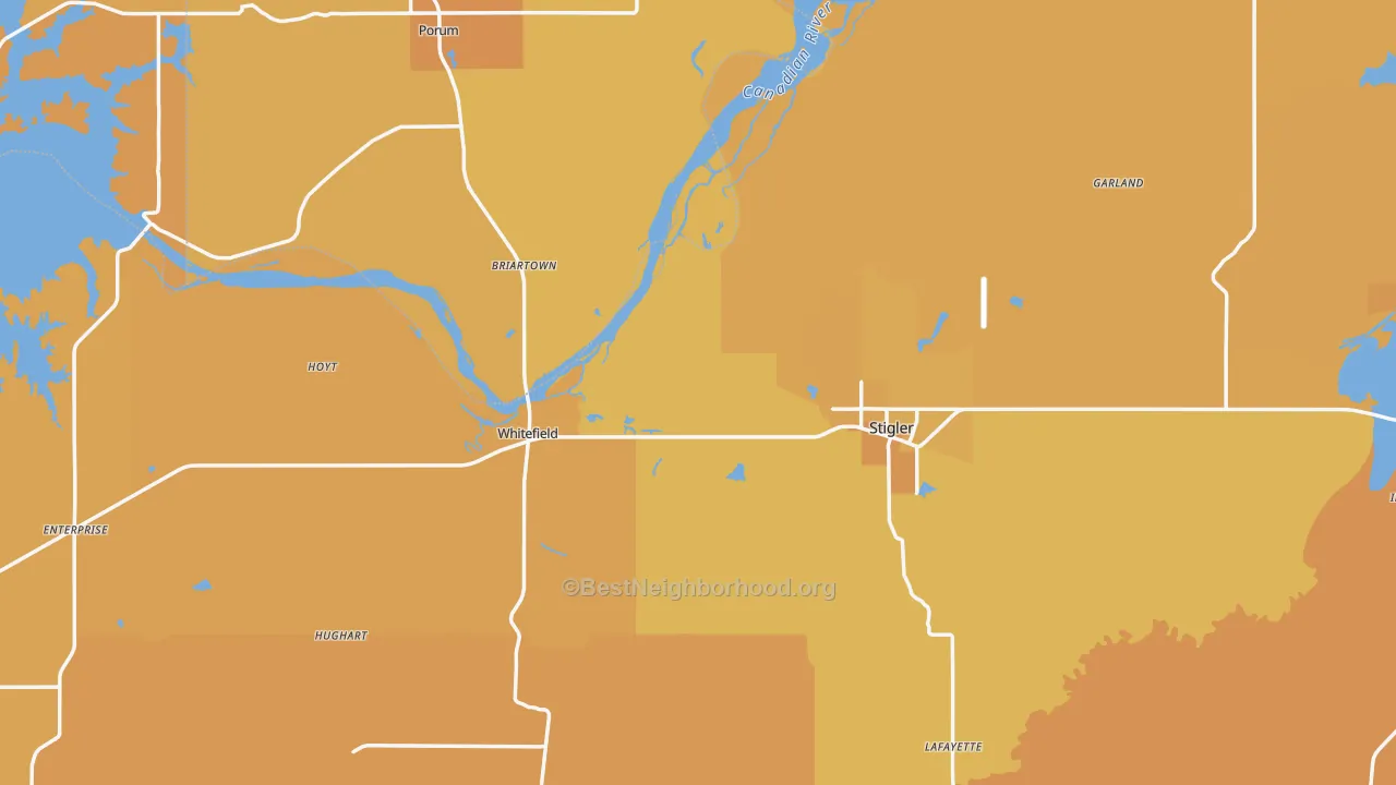 Map of the best neighborhoods in the 74462 area, with better matches in green and worse matches in red