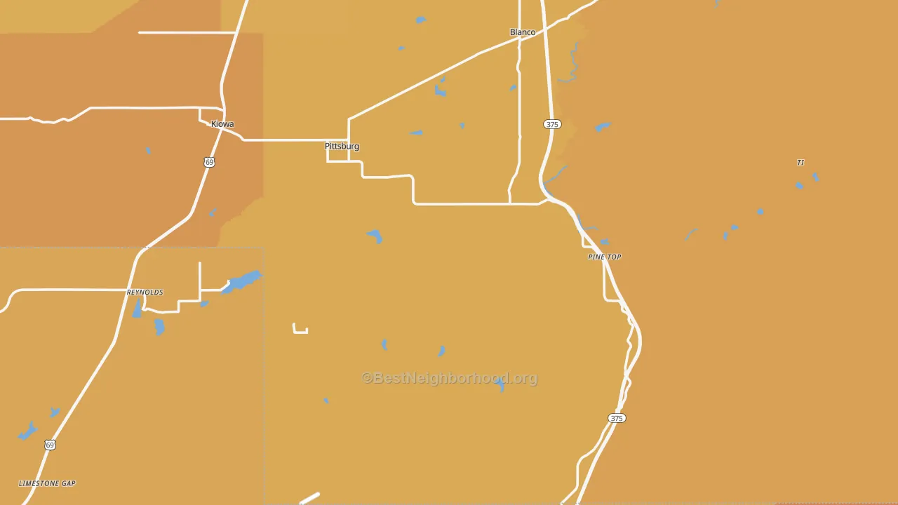 Map of the best neighborhoods in the 74560 area, with better matches in green and worse matches in red