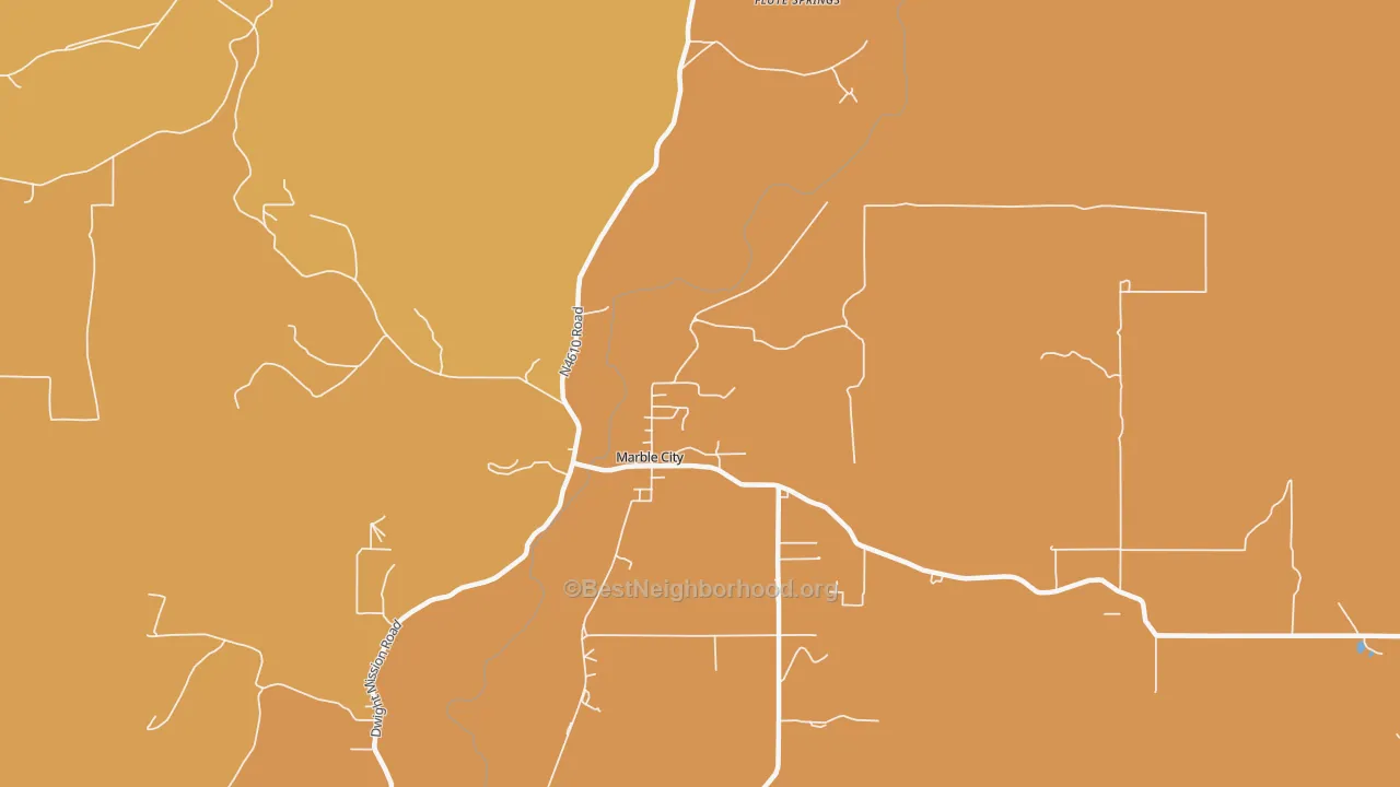 Map of the best neighborhoods in the 74945 area, with better matches in green and worse matches in red