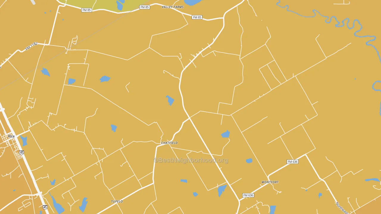 Map of the best neighborhoods in the 75105 area, with better matches in green and worse matches in red