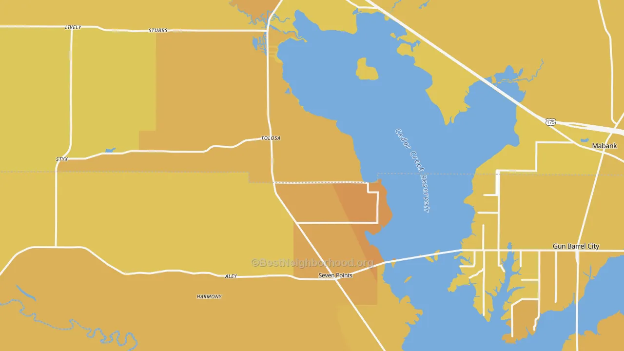 Map of the best neighborhoods in the 75143 area, with better matches in green and worse matches in red